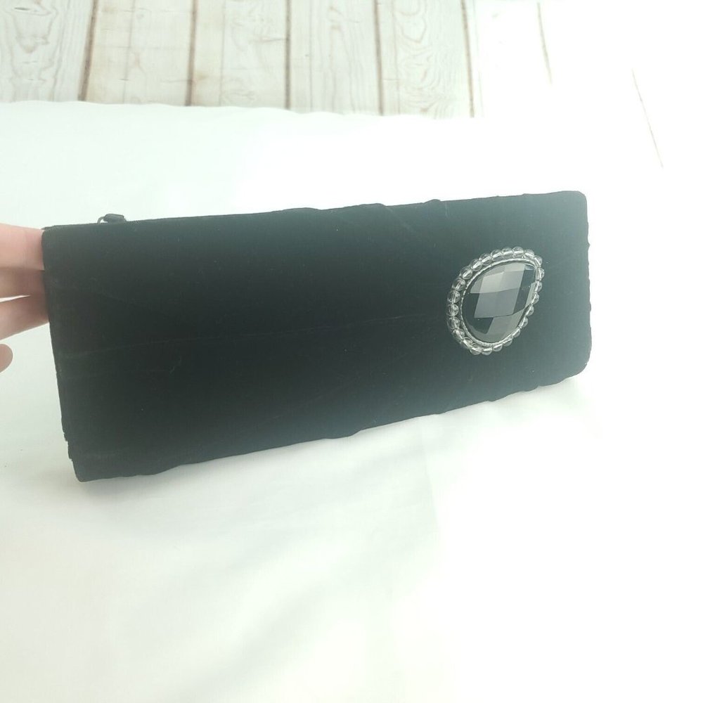 Daniele Cornaggia Womens Black Velvet Embellished Zip Around Clutch Bag